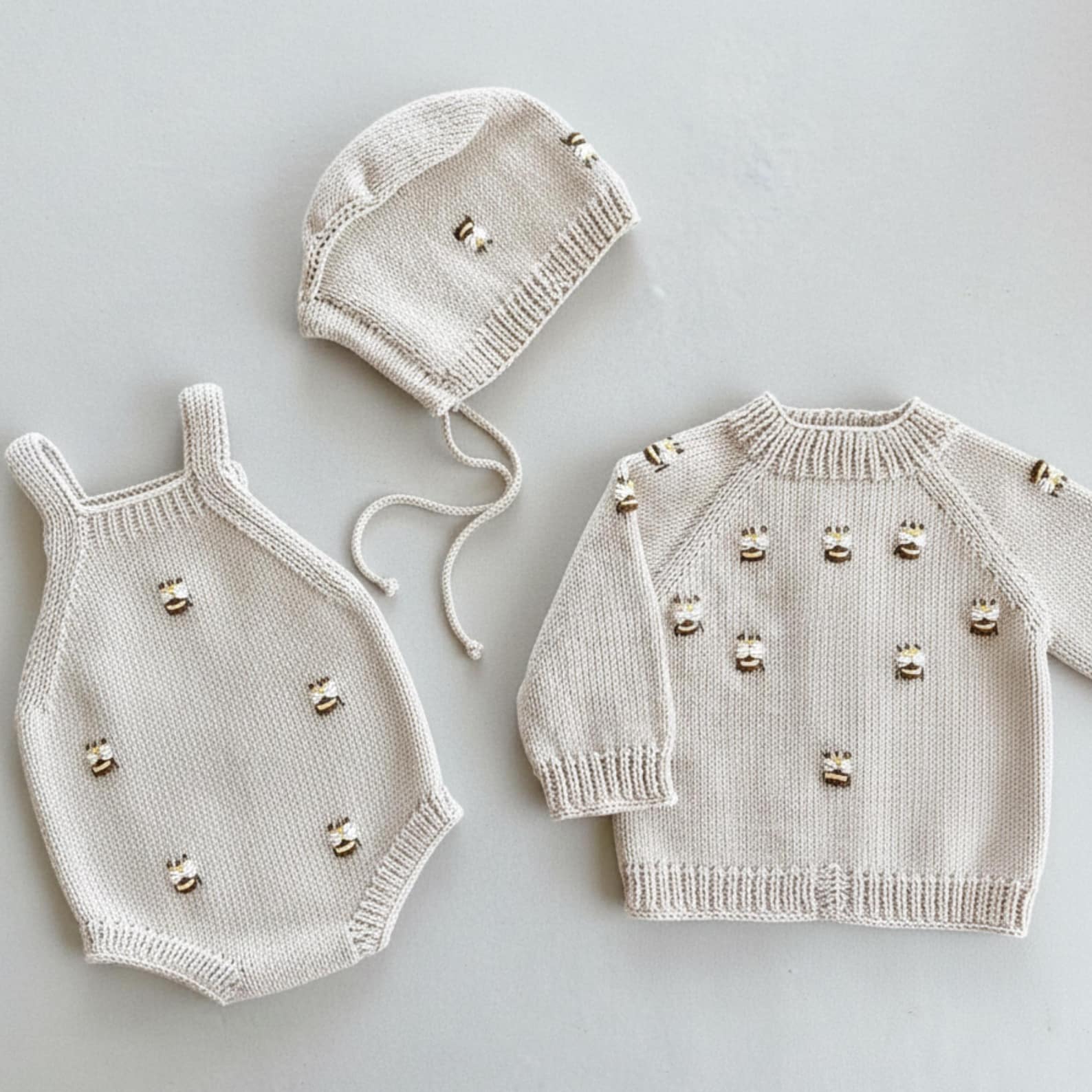 VelouraKids Handmade Knit Newborn Outfit Set – Cardigan, Romper & Hat | Cozy Gender-Neutral Baby Gift
