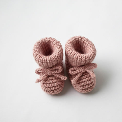 VelouraKids Handmade Knitted Newborn Romper Set – Cozy Hooded Winter Outfit with Booties | Baby Shower & Photo Outfit
